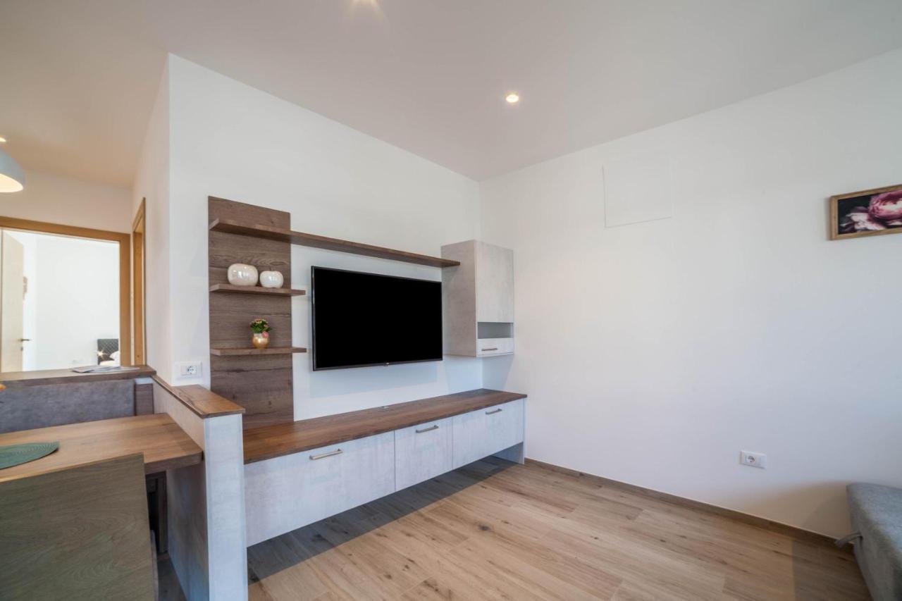 City Apartment Flora Мерано Экстерьер фото